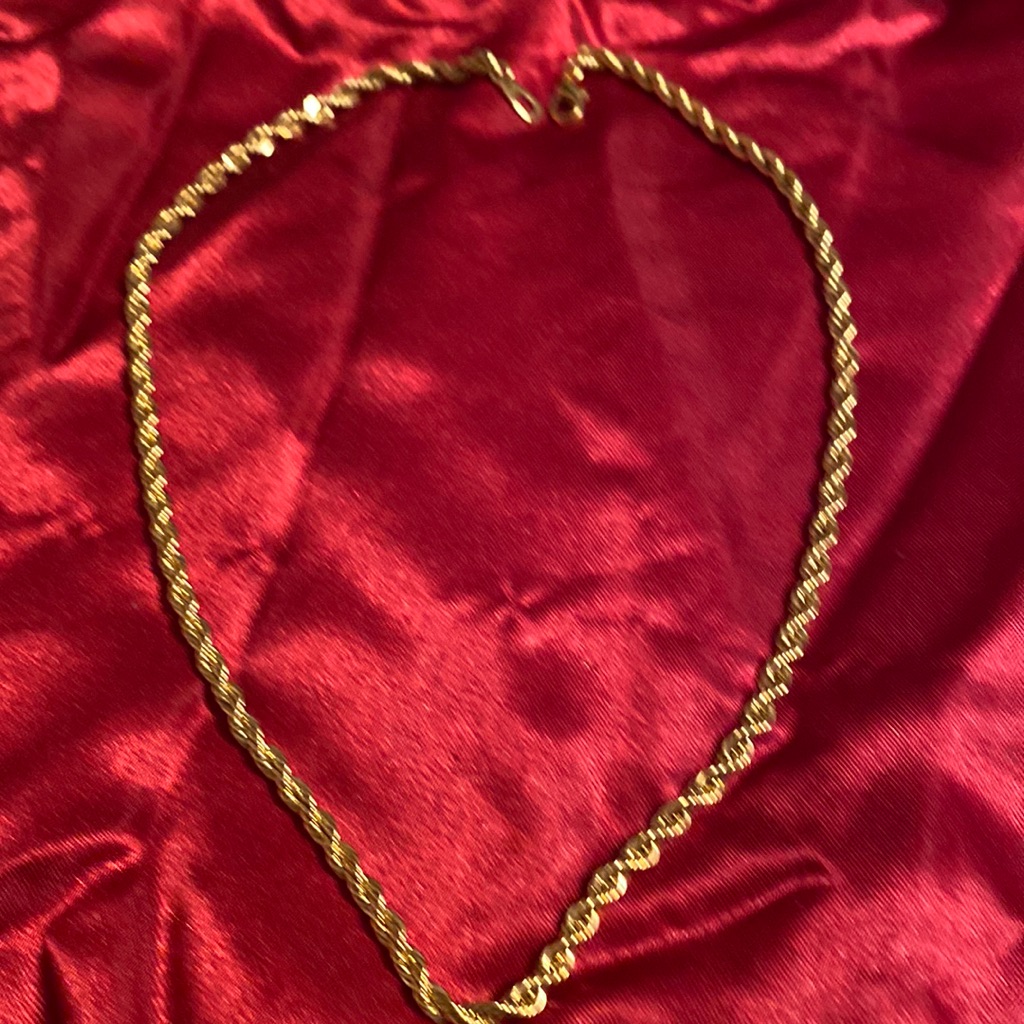 Beautiful Gold Rope Necklace